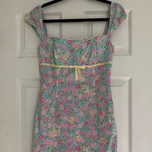 Lilly Pulitzer cap sleeve dress Sz 2